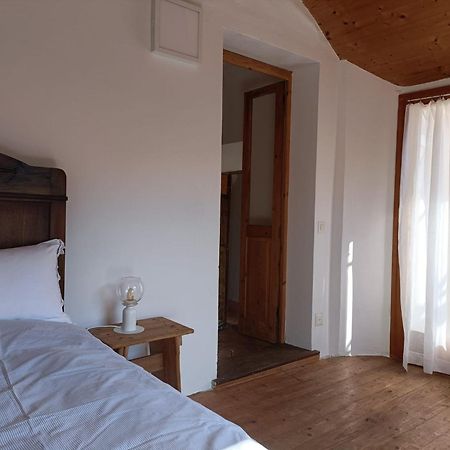 Bed and Breakfast La Capinera Muggio Екстер'єр фото