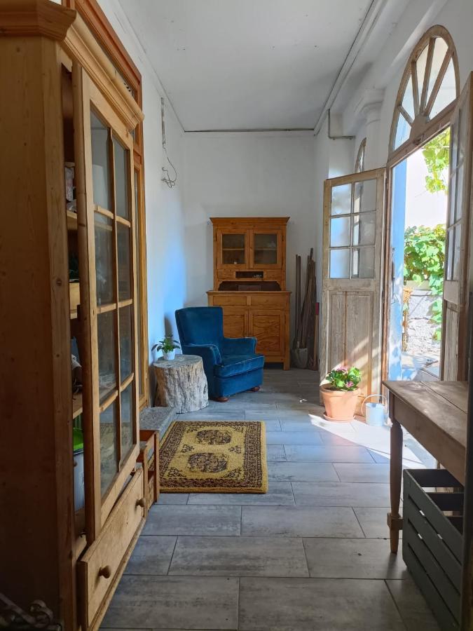 Bed and Breakfast La Capinera Muggio Екстер'єр фото