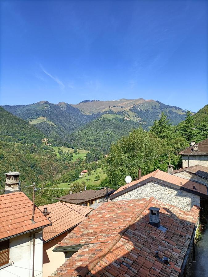 Bed and Breakfast La Capinera Muggio Екстер'єр фото