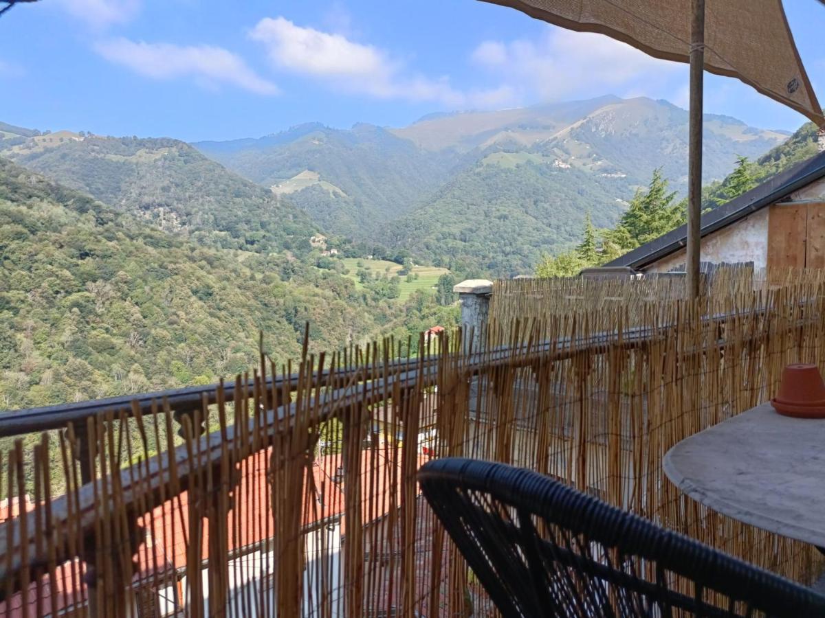Bed and Breakfast La Capinera Muggio Екстер'єр фото