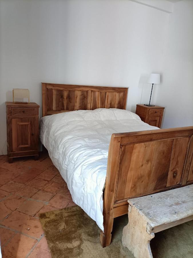 Bed and Breakfast La Capinera Muggio Екстер'єр фото